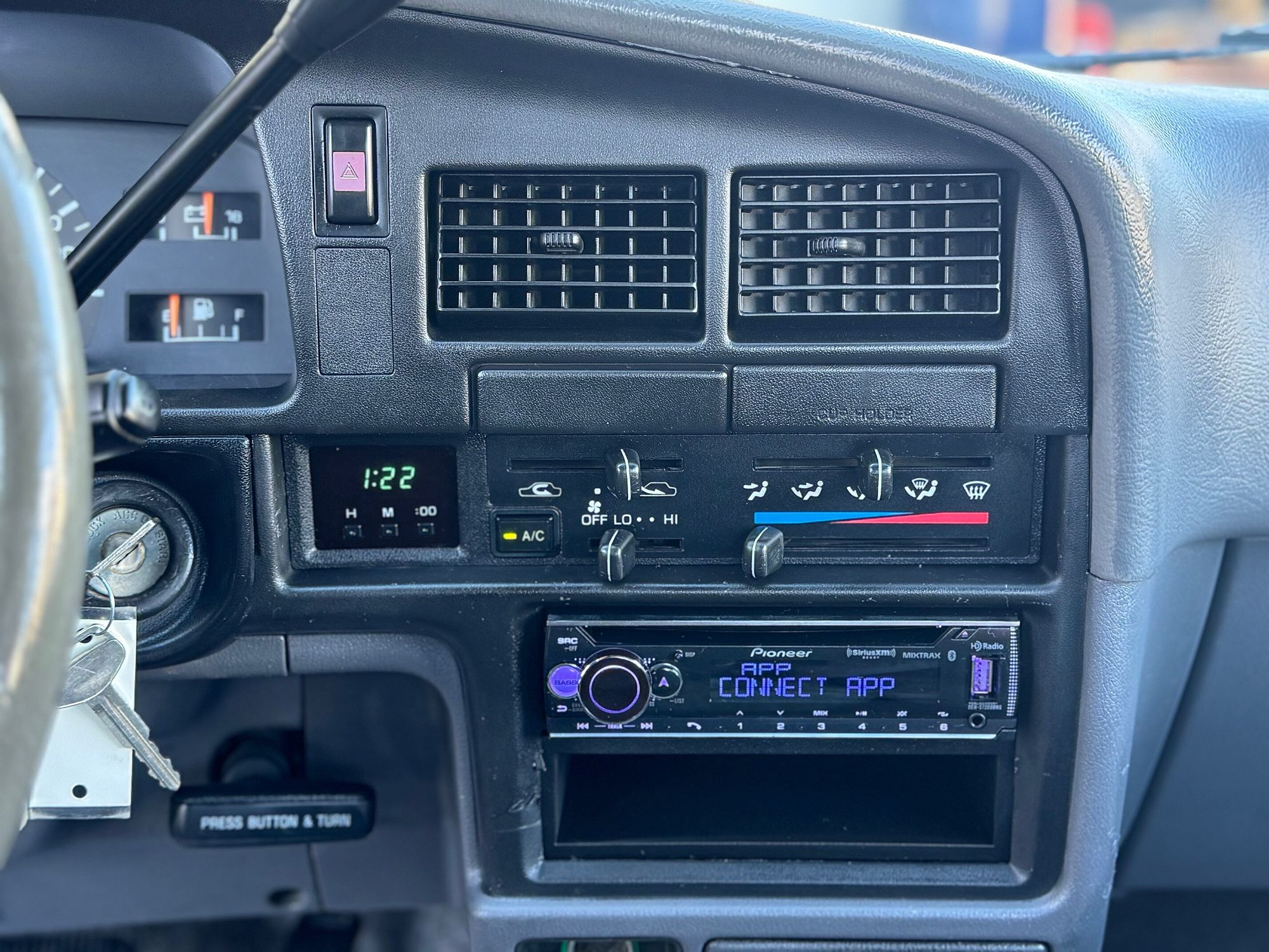 1989 Toyota Pickup SR5 image 88