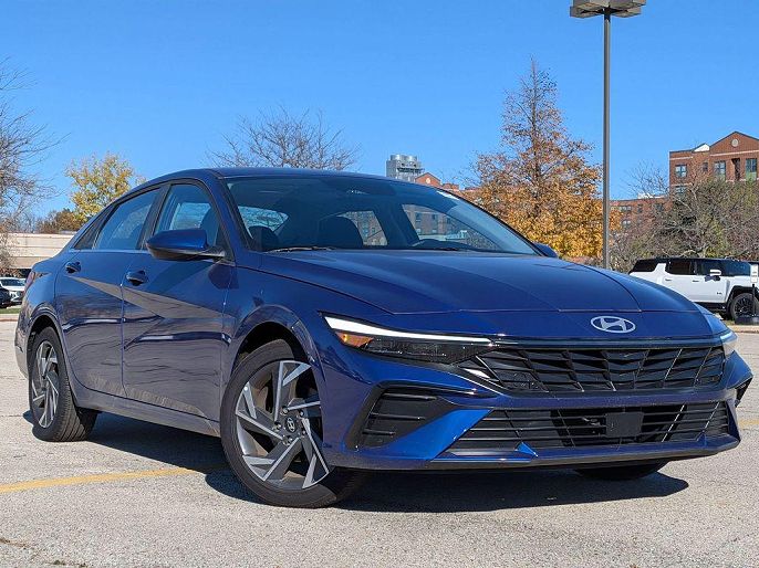 2024 Hyundai Elantra