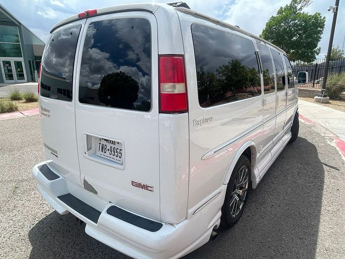 2012 GMC Savana