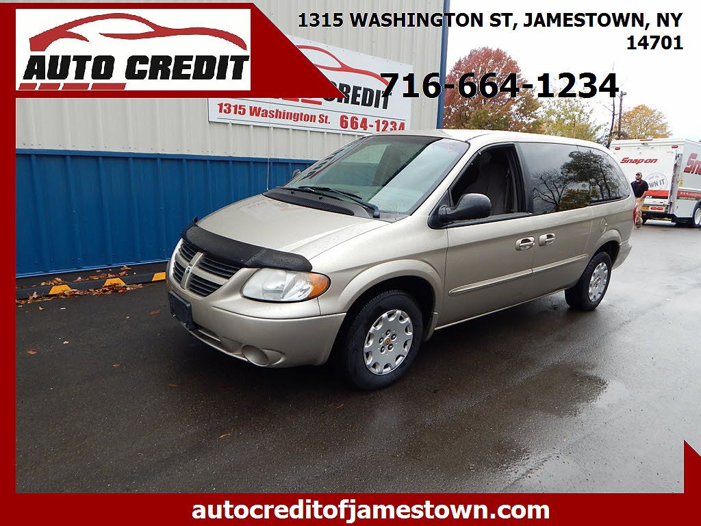 2002 Chrysler Town & Country EL image 0