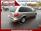 2002 Chrysler Town & Country EL image 3