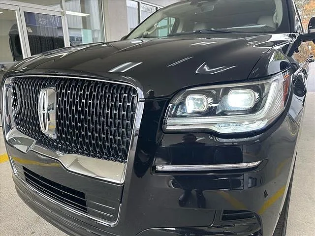 2023 Lincoln Navigator