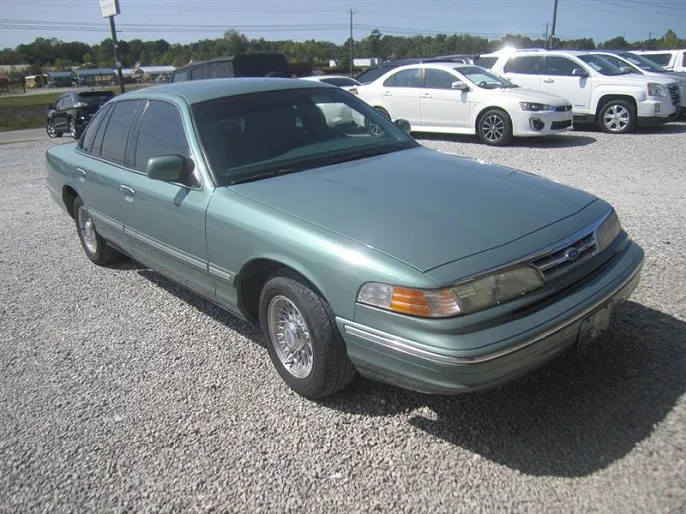 1997 Ford Crown Victoria