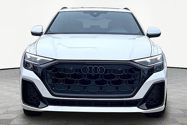 2026 Audi Q8