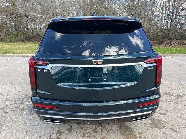 2025 Cadillac XT6