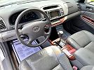2004 Toyota Camry XLE image 9