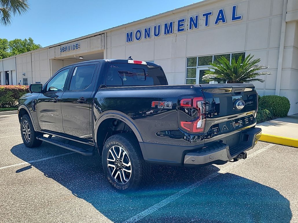 2024 Ford Ranger Lariat image 3