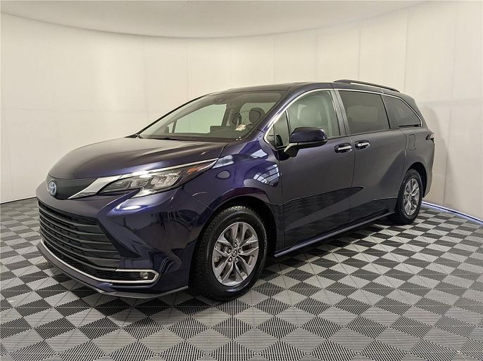 2024 Toyota Sienna