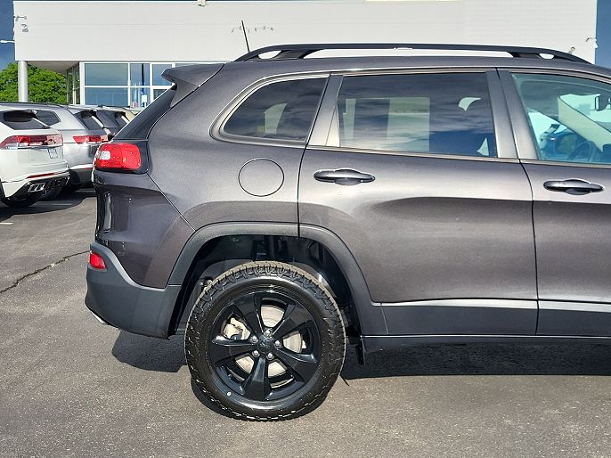 2016 Jeep Cherokee