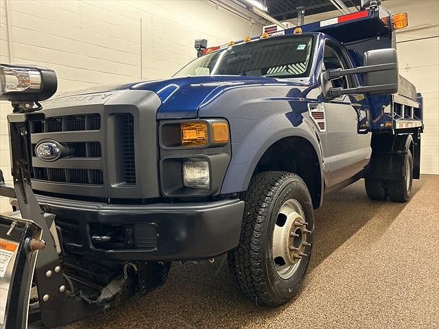 2010 Ford F-350 null image 5