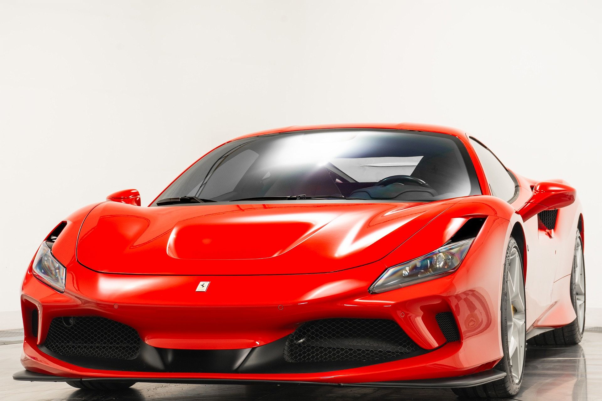 2021 Ferrari F8 Tributo null image 3