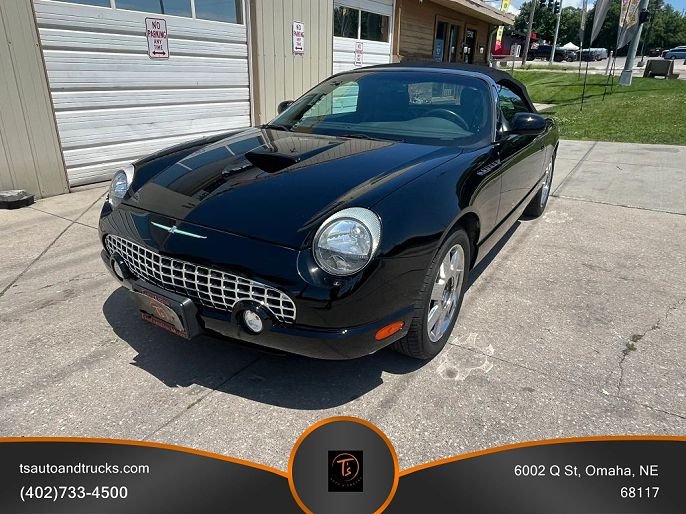 2002 Ford Thunderbird