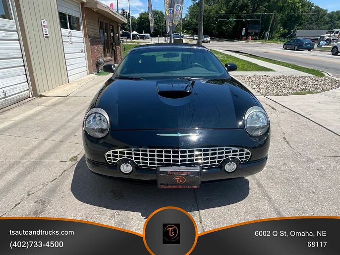 2002 Ford Thunderbird