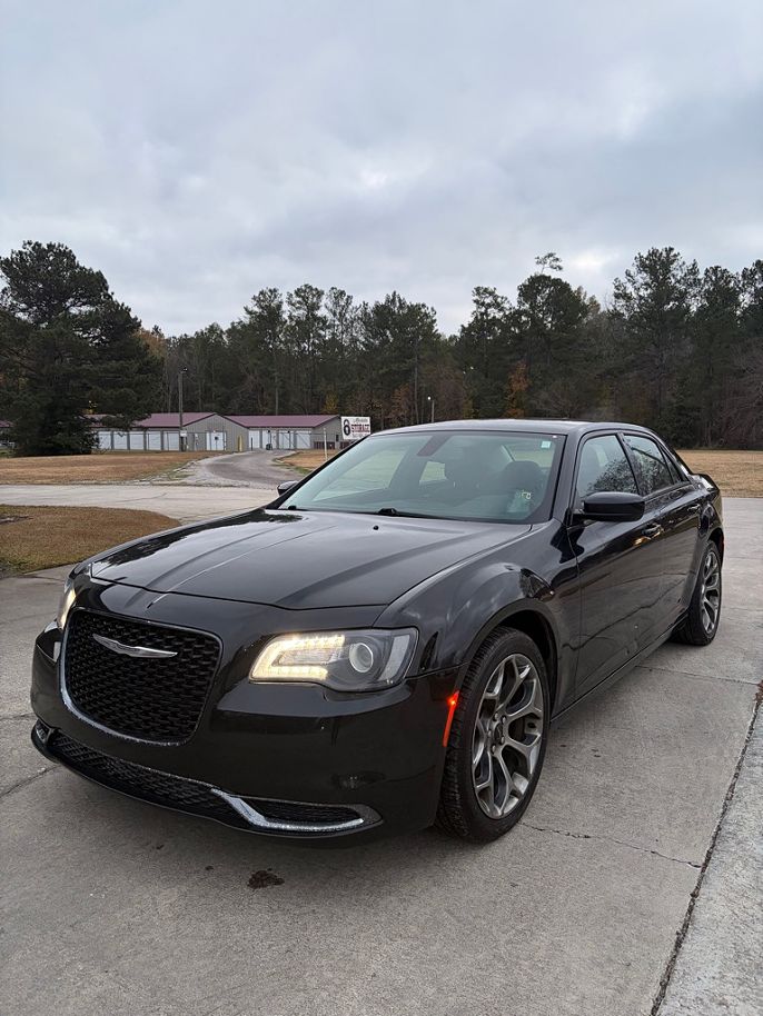 2018 Chrysler 300
