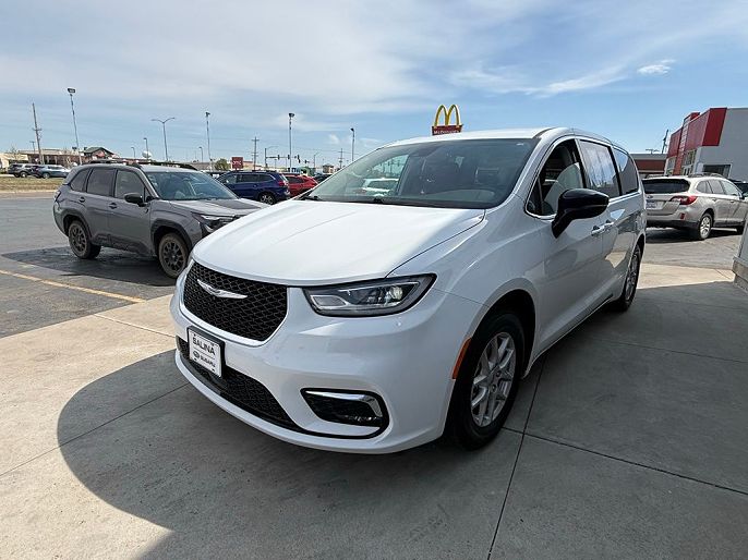 2024 Chrysler Pacifica