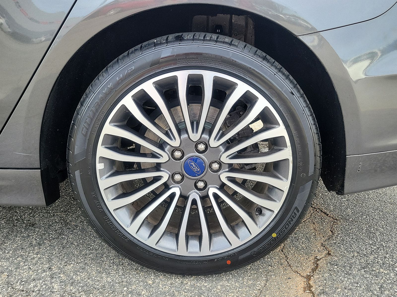 2017 Ford Fusion Titanium image 17
