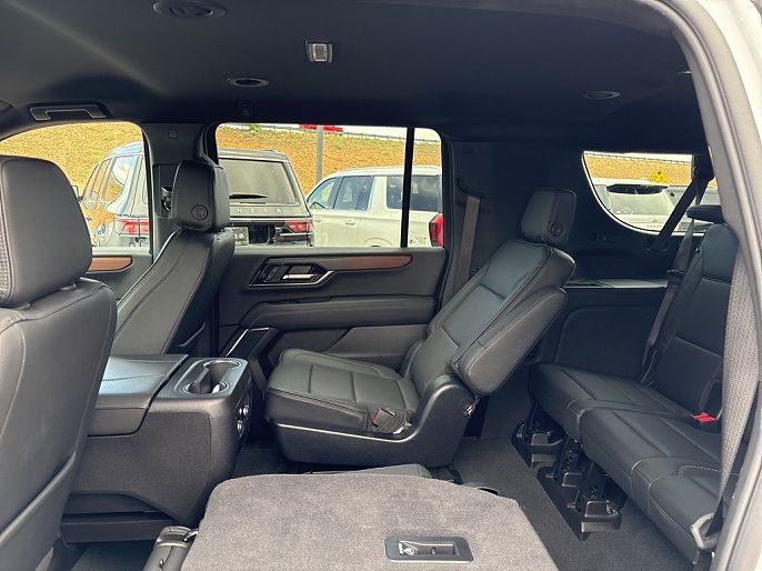 2025 GMC Yukon XL