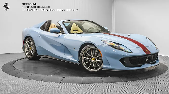 2022 Ferrari 812 GTS