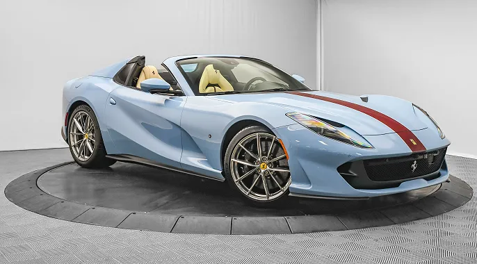 2022 Ferrari 812 GTS