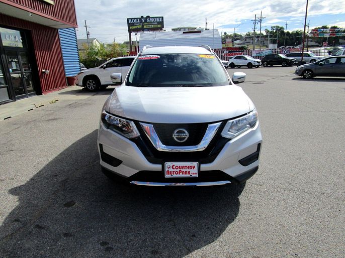 2020 Nissan Rogue