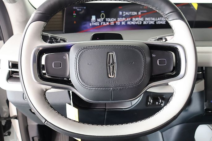 2026 Lincoln Navigator L