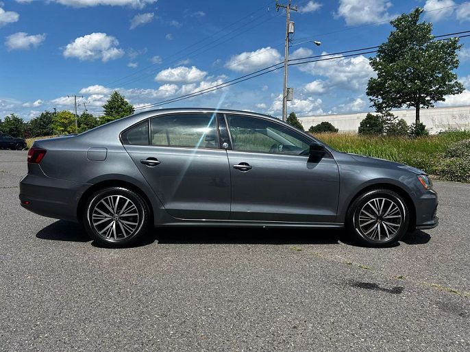 2018 Volkswagen Jetta