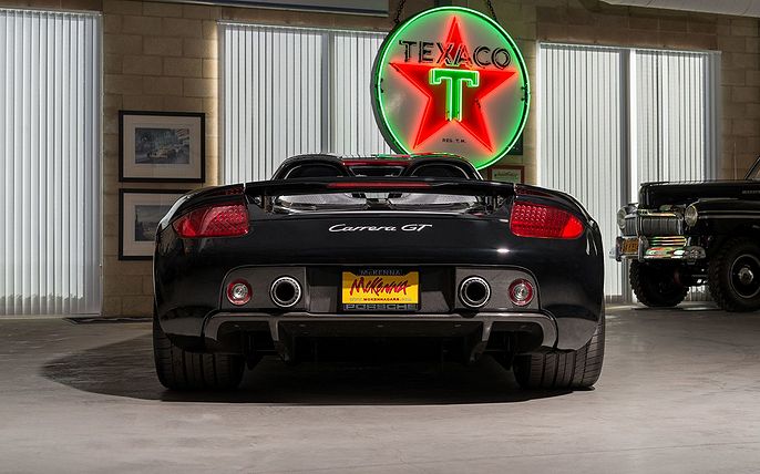 2005 Porsche Carrera GT