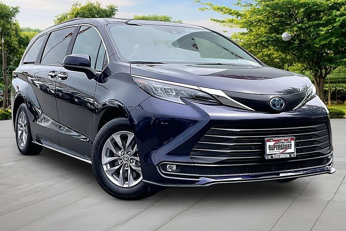 2025 Toyota Sienna