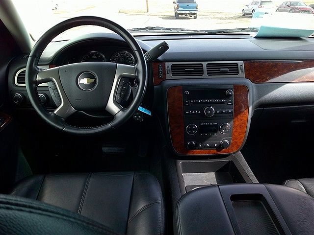 2012 Chevrolet Tahoe LT image 1