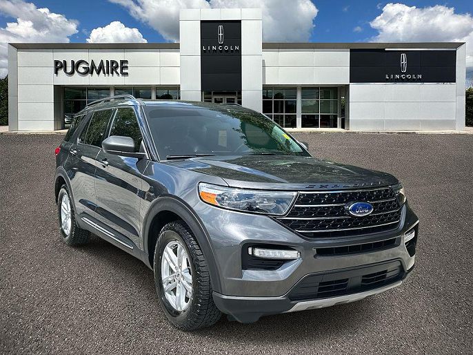 2020 Ford Explorer