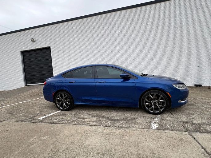2015 Chrysler 200