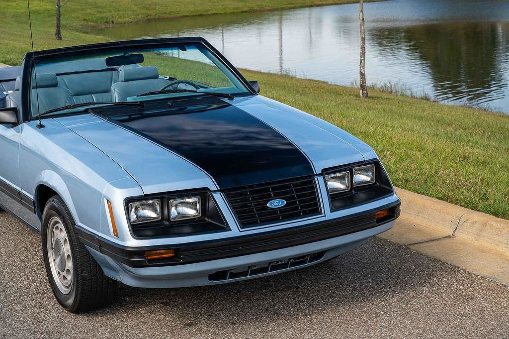 1983 Ford Mustang GLX image 29