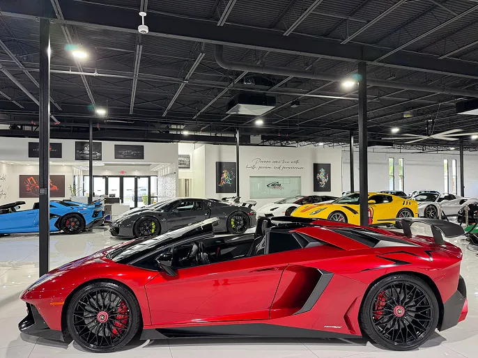 2017 Lamborghini Aventador