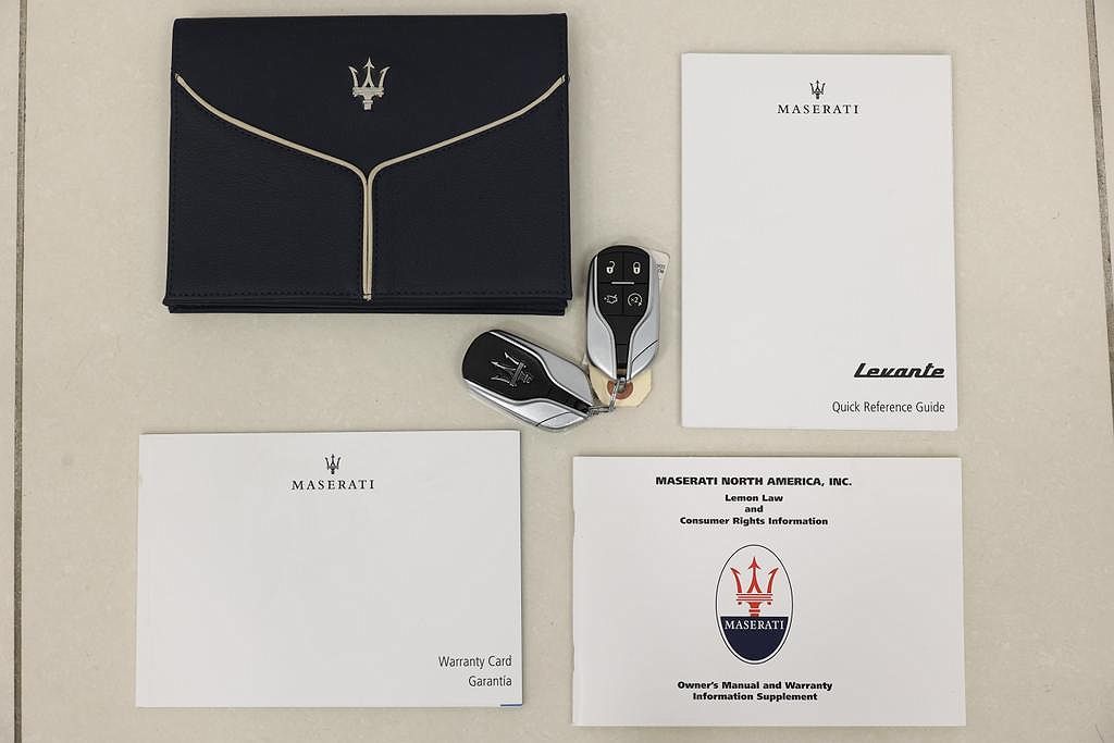 2019 Maserati Levante GTS image 4
