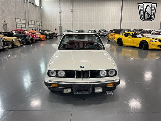 1988 BMW 3 Series 325ic image 1