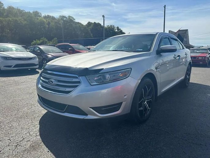 2018 Ford Taurus
