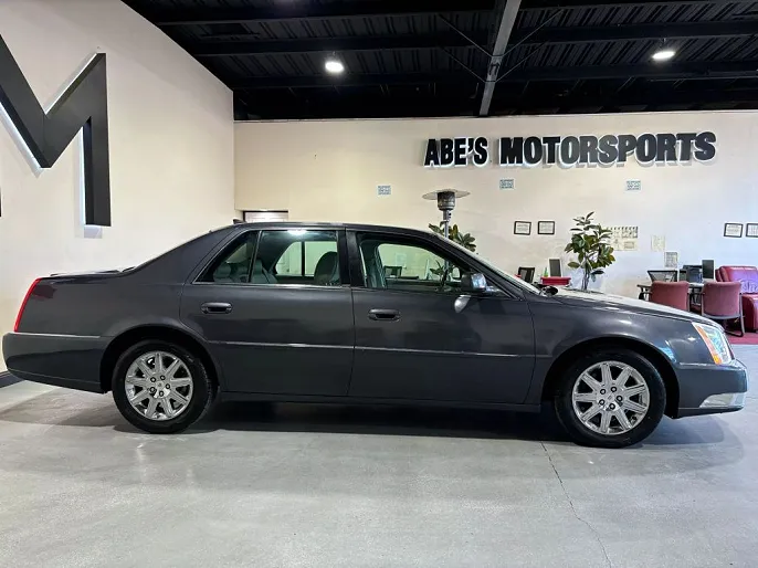 2010 Cadillac DTS
