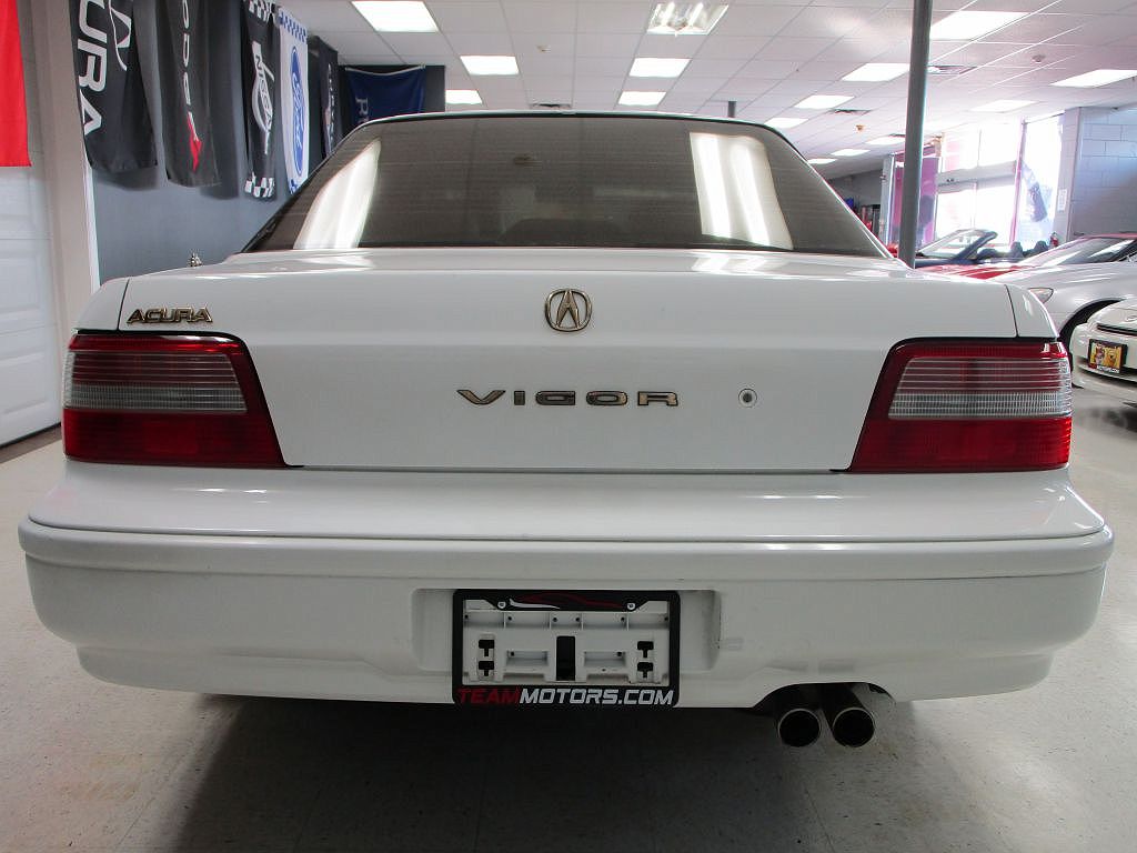 1994 Acura Vigor GS image 10