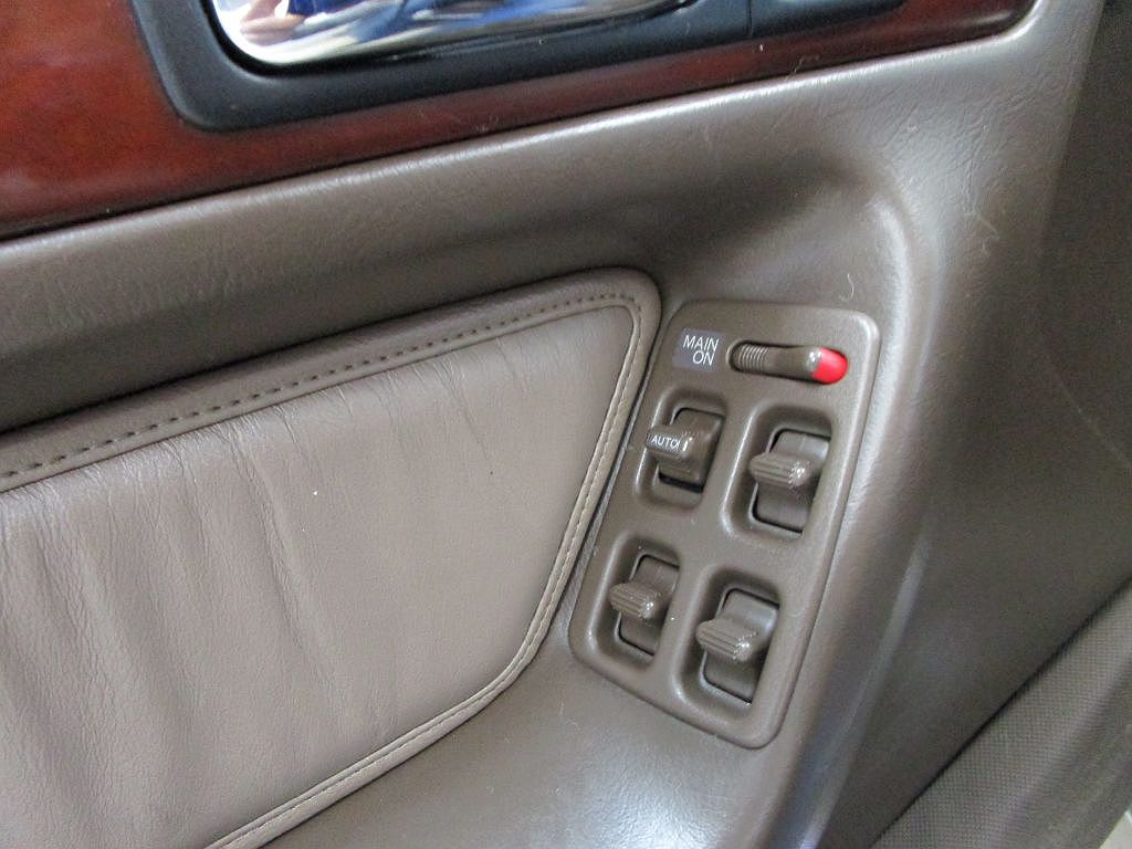 1994 Acura Vigor GS image 29