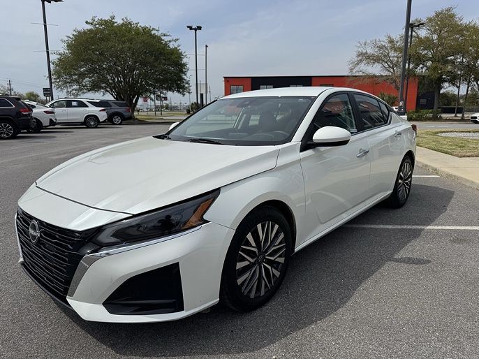 2023 Nissan Altima