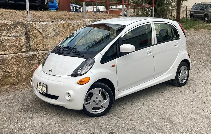 2012 Mitsubishi i-MiEV