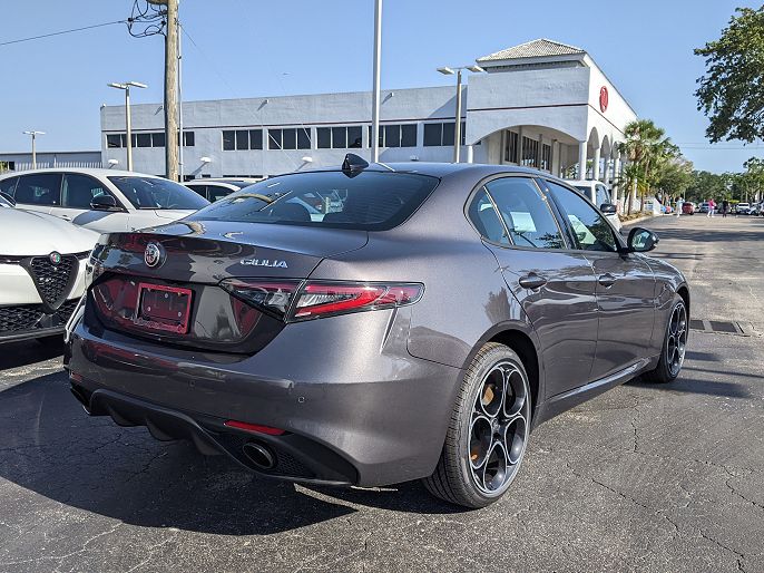 2025 Alfa Romeo Giulia