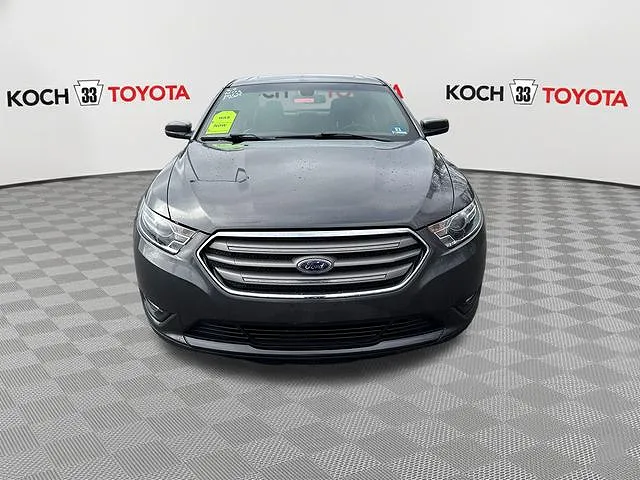 2018 Ford Taurus