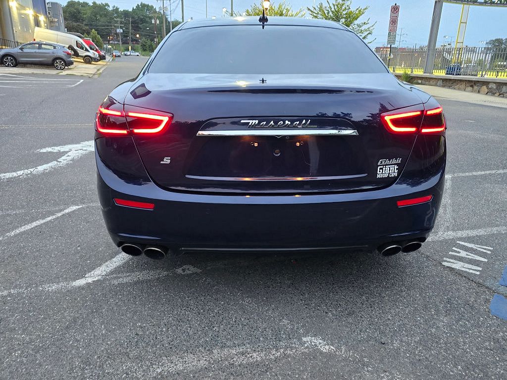 2017 Maserati Ghibli
