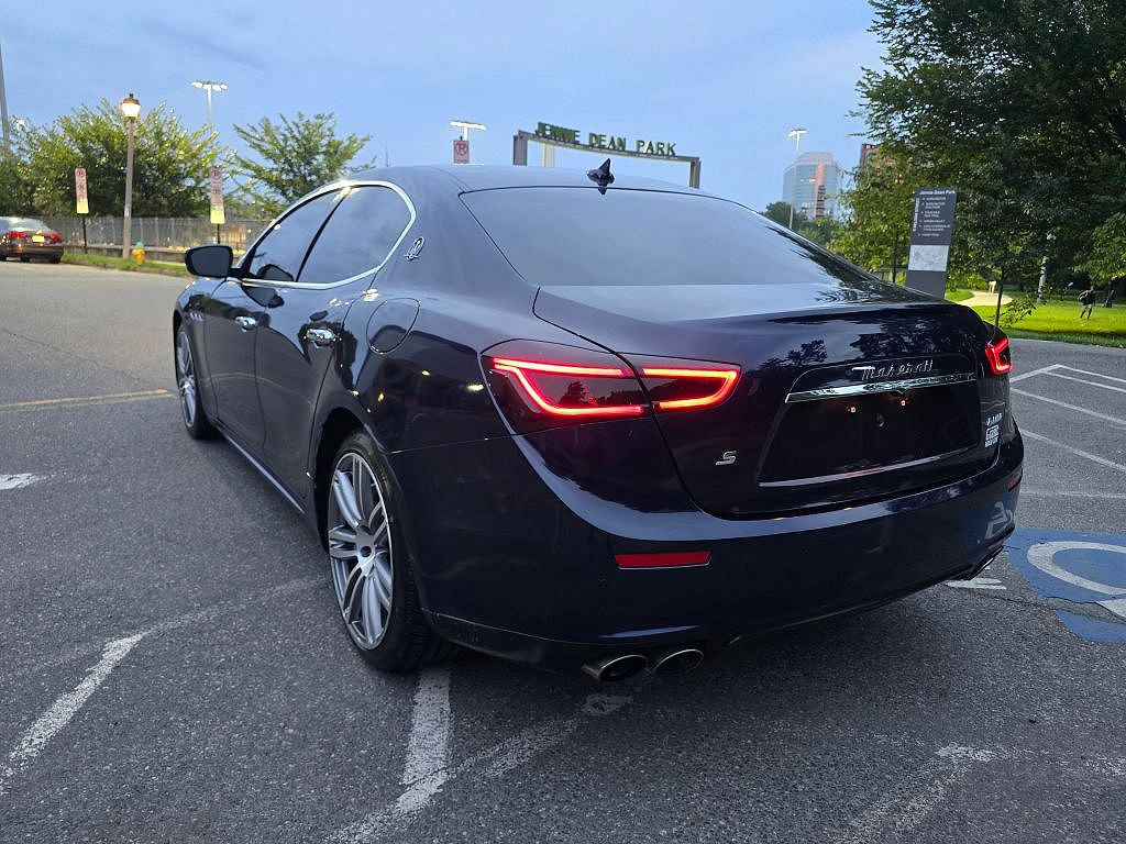 2017 Maserati Ghibli