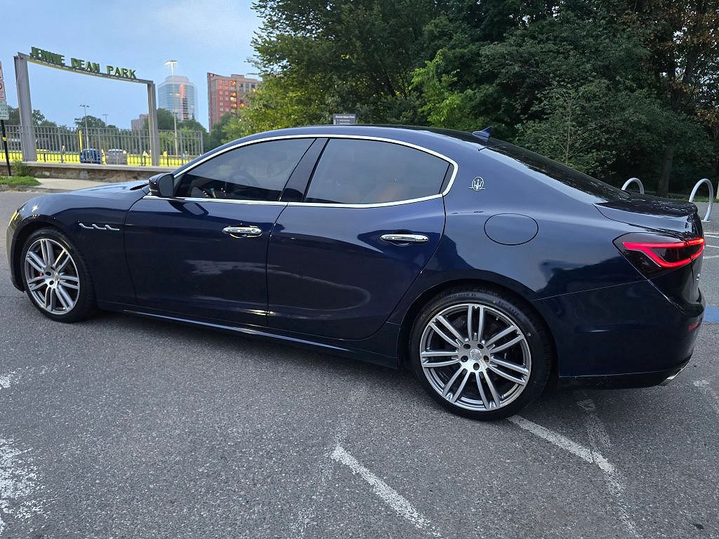 2017 Maserati Ghibli