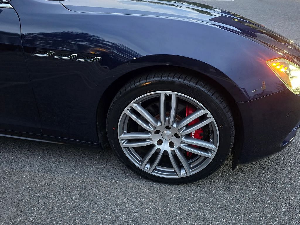 2017 Maserati Ghibli