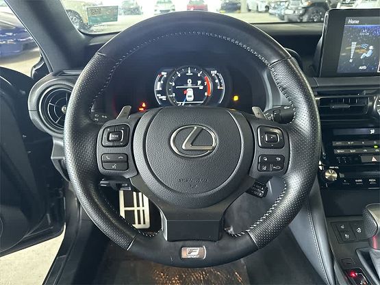 2024 Lexus IS 350 F SPORT photo 10