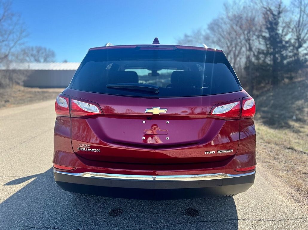 2018 Chevrolet Equinox Premier image 4