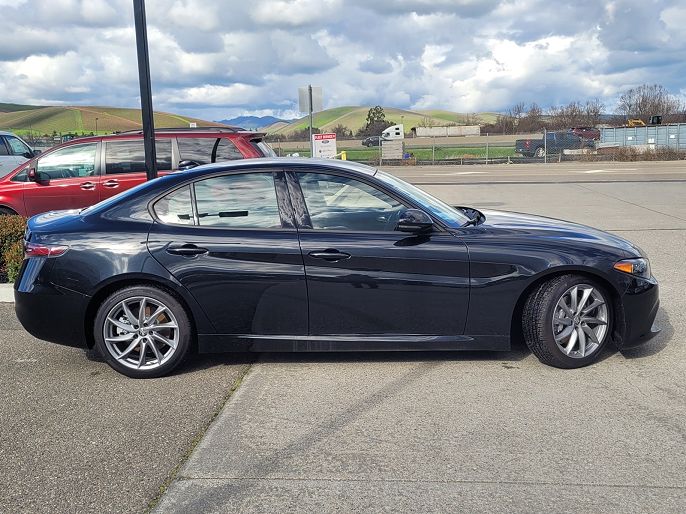2024 Alfa Romeo Giulia